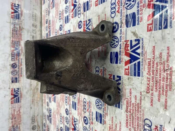 8E0199308H | Audi A4 Sağ Motor Takozu VAG