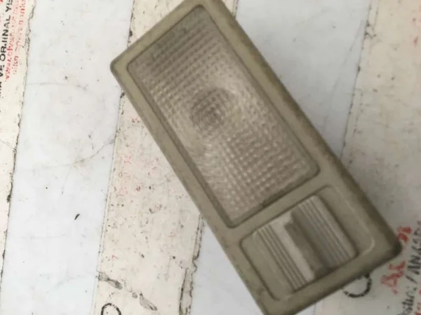 1L0947105C | İç Aydınlatma Lambası | VW Caddy - Seat Cordoba, Inca, Toledo VAG
