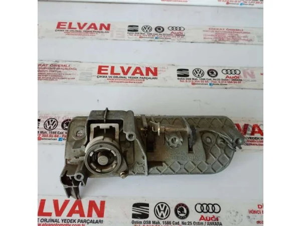 2K0827565G | VW Caddy Arka Bagaj Kapağı Açma Kolu VAG