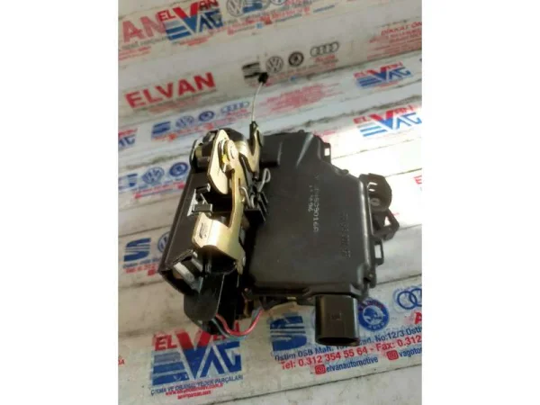 3B4839016A | Elektrikli Sağ Arka Kapı Kilidi | VW Bora, Golf, Passat - Skoda Octavia, Superb VAG