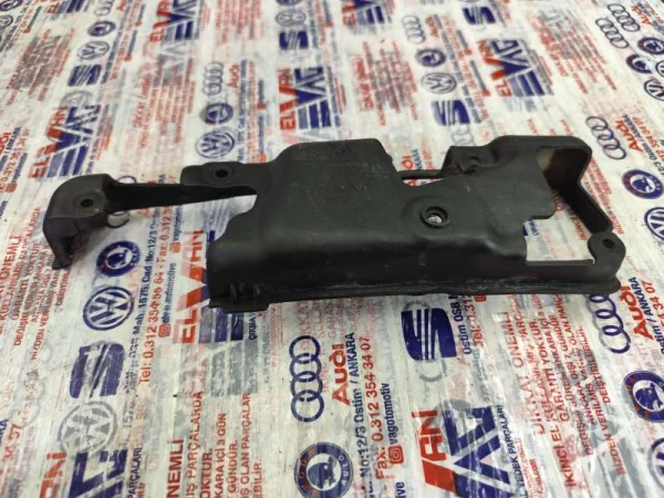 1T0837197A | Sol Ön İç Kapı Açma Kolu | VW Caddy, Touran VAG