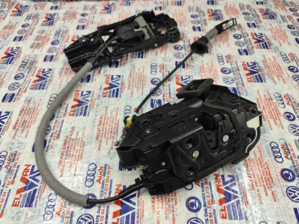 6R4839016 | VW Polo Sağ Arka Kapı Kilidi VAG