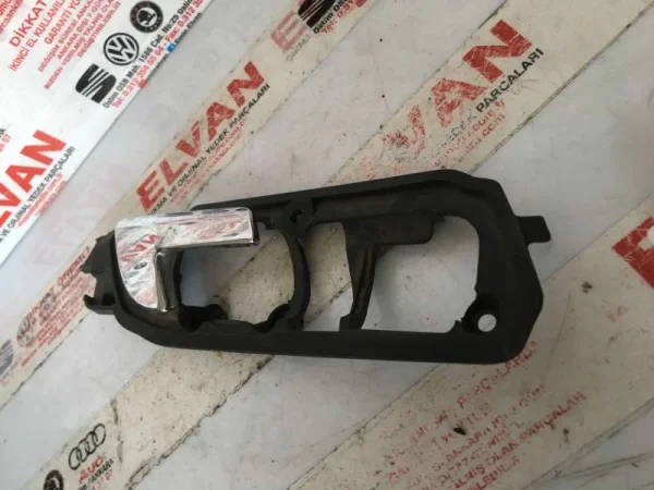 6Q2837174A | VW Polo Kapı Kilit Karşılığı VAG