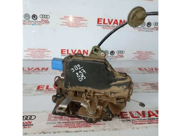 3B2837015 | Sol Ön Kapı Kilidi | VW Polo, Transporter VAG