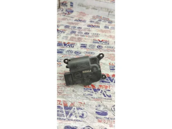 7L0907511AL | Kalorifer Klapesi Motoru | VW Amarok, Touareg, Transporter - Audi Q7 VAG