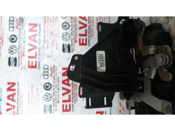 3B4839015 | Sol Arka Kapı Kilidi | VW Golf, Jetta, Polo VAG