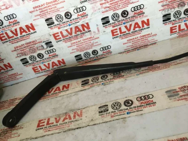 3AB955409 | VW Passat Ön Sol Silecek Kolu VAG