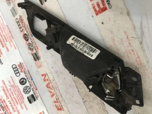 5C7837113H | VW Jetta İç Sol Kapı Açma Kolu VAG