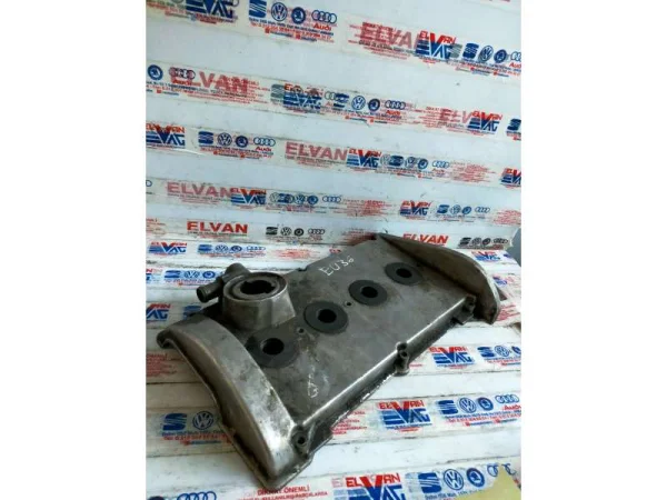 06A103475E | Külbütör Kapağı VAG