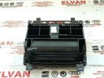 8P0864348 | Küllük Alt Bağlantı Ayağı | Audi A3, RS 3 - 3