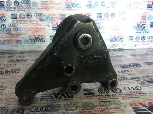 6N0199181R | VW Polo Motor Takozu VAG