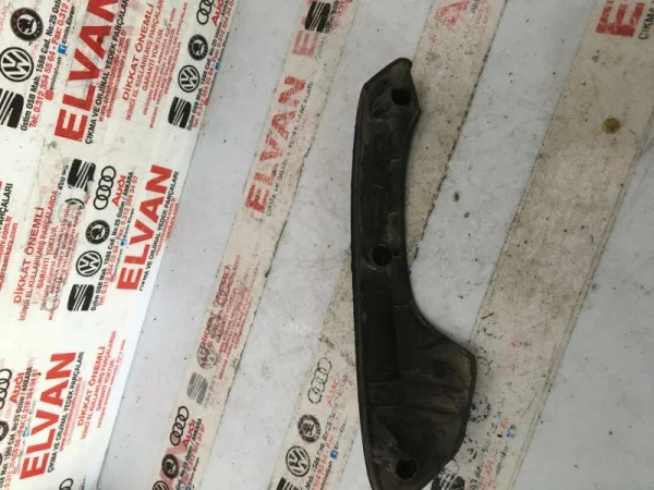6N4867198 | VW Polo Tutamak Kapağı VAG