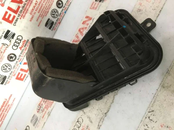 4G5819161 | Audi A6 Arka Havalandırma Izgarası VAG