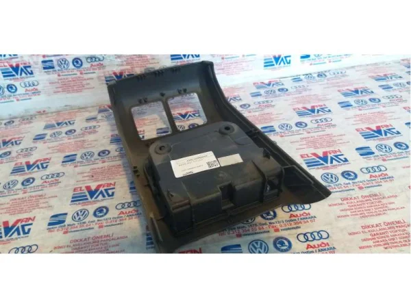 1K0862532F | Arka Bardaklık | VW Eos, Golf, Jetta, Vento VAG