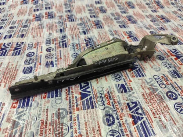 1P0839206 | Seat Leon Sağ Arka Dış Kapı Kolu VAG