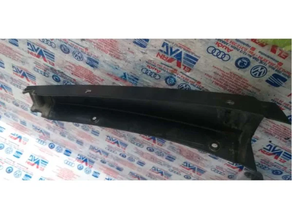 1P0853289B | Seat Leon Sol Orta Direk Dış Kaplaması VAG