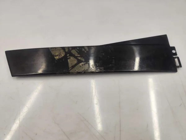3B5839902 | VW Passat Sağ Arka Kapı Direk Çıtası VAG