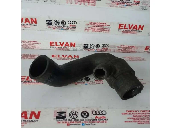 8E0145838D | Audi A4 Turbo Hortumu VAG
