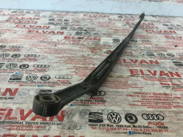 8D1955407D | Audi A4 Sol Silecek Kolu VAG