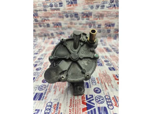 074145100A | Vakum Pompası | VW Caravelle, Crafter, LT, Transporter VAG