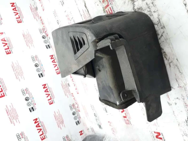 A9068300554 | Sağ Havalandırma Izgarası VAG
