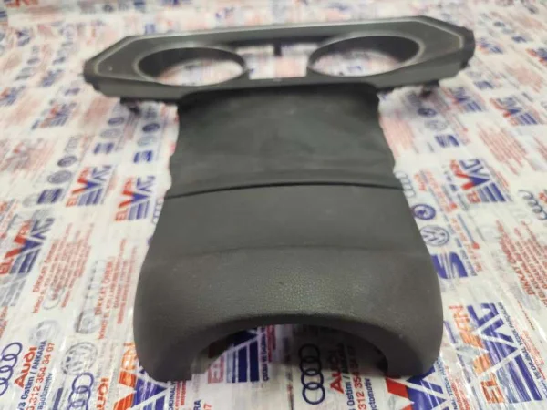 3G0858560 | VW Passat Direksiyon Üst Kaplaması VAG