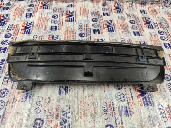 1J5945121D | Üçüncü Fren Lambası | VW Bora, Jetta, Passat - Skoda Superb VAG