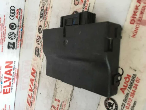 7P6907530B | VW Touareg Gateway Beyni VAG