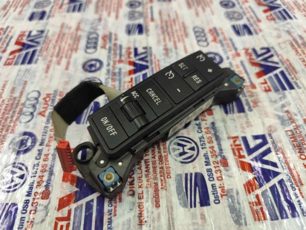 7L6959537A | VW Touareg Sol Direksiyon Kumanda Düğmesi VAG