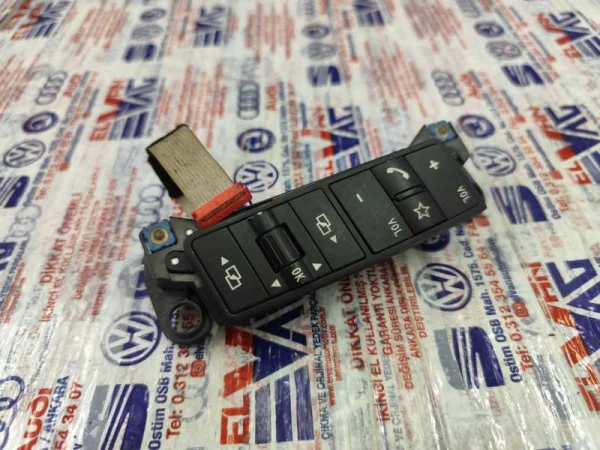 7L6959538E | VW Touareg Direksiyon Kumanda Tuş Takımı VAG