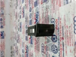 1U0959833C | Skoda Octavia Depo Kapağı Açma Düğmesi - 3