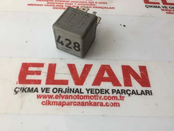1J0906381B | Çok Fonksiyonlu Röle | VW Bora, Golf - Audi A3, TT - Seat Leon, Toledo VAG