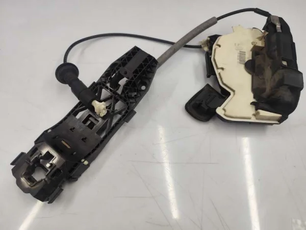 3T0837017E | Ön Sol Kapı Kilit Mekanizması | Skoda Fabia, Octavia, Superb VAG