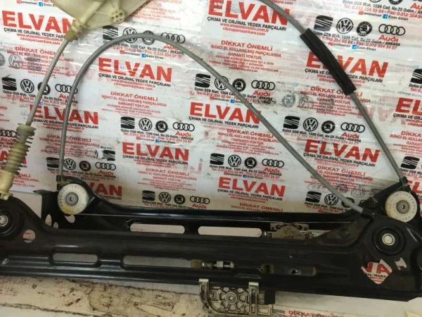 E038098009D | Silindir Kapak Contası VAG
