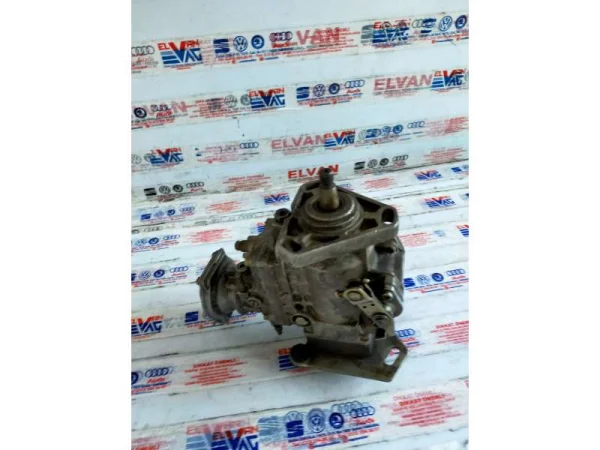 068130109S | Mazot Pompası | VW Jetta, Passat - Audi 80 Serisi VAG