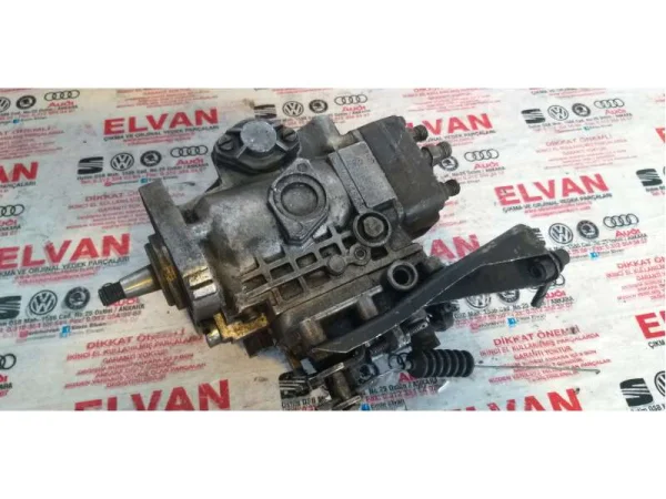 076130107 | VW LT Mazot Pompası VAG