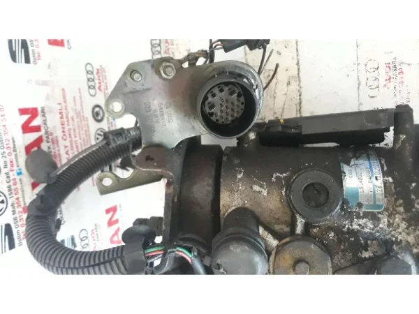 028130109B | VW Polo Mazot Pompası VAG