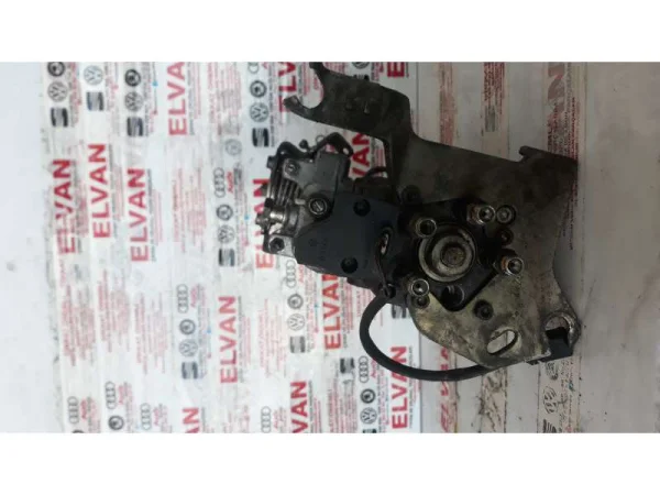 074130109K | VW Transporter Mazot Pompası VAG