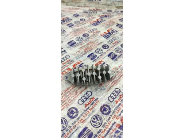 1420000245 | LED Gündüz Farları Beyni VAG