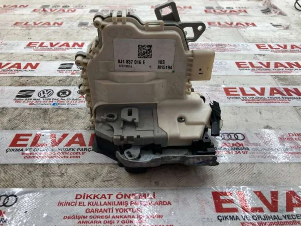 8J1837016E | Ön Sağ Kapı Kilidi | Audi A1, A4, A5, A6, A7, A8 VAG