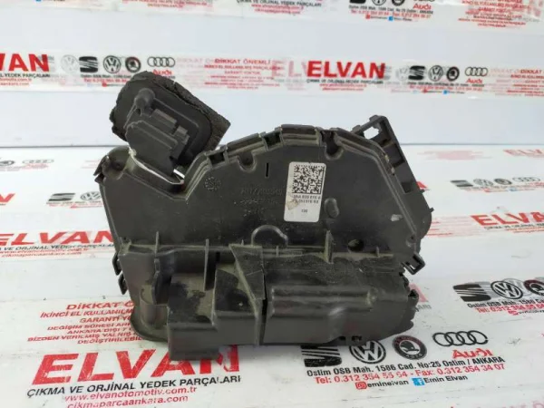 5NA839016A | VW Tiguan Arka Sağ Kapı Kilidi VAG