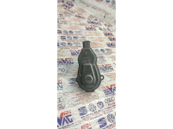 8K0998281A | Arka El Fren Ayar Motoru | Audi A4, A5, Q5 VAG