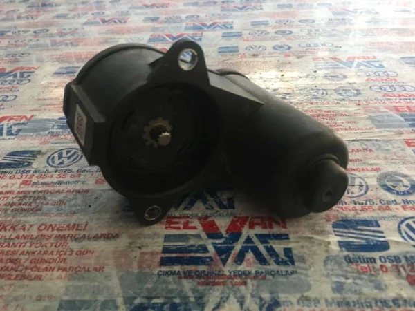 3C0998281B | VW Passat Arka Fren Kaliper Ayar Motoru VAG