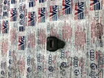 1U0121367A | Radyatör Alt Takozu | VW Caddy, Polo - Seat Cordoba, Ibiza, Inca - Skoda Octavia - 1