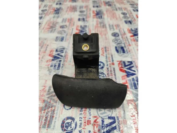 1J0881253E | Koltuk Ayar Kolu | VW Bora, Golf, Jetta, New Beetle - Seat Leon - Skoda Superb VAG