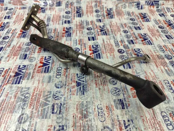 03L145535A | Turbo Yağ Dönüş Borusu | VW Caddy, CC - Seat Altea, Ibiza - Skoda Fabia, Octavia VAG