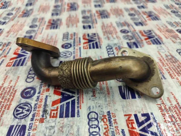 038131521BD | VW Transporter EGR Borusu VAG