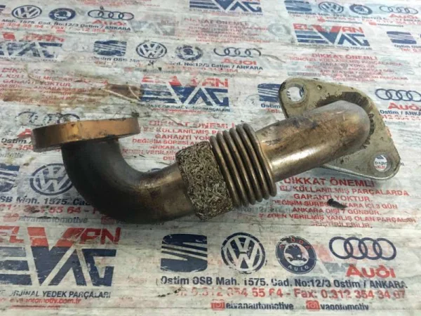038131521BD | VW Transporter EGR Borusu VAG