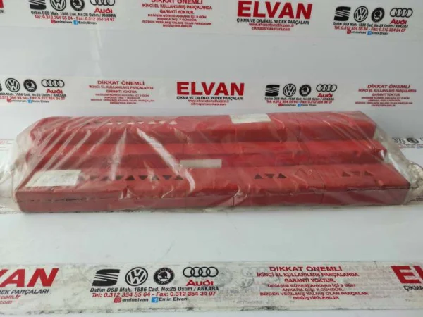 1T0860250A | Reflektör | VW Golf, Passat, Polo, Tiguan, Touareg, Touran VAG