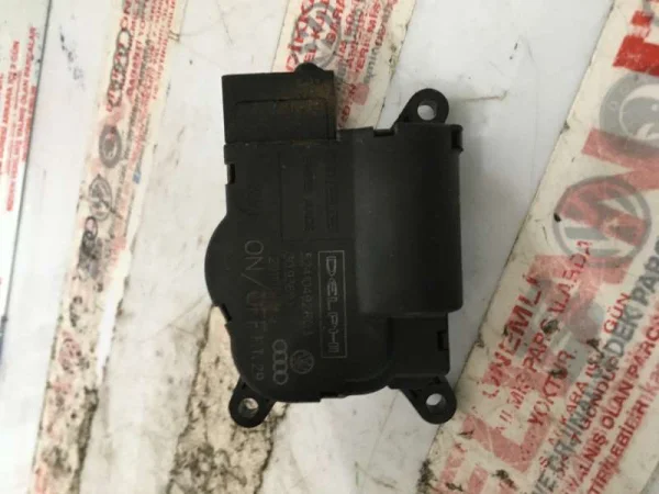 52410492R | Kalorifer Klapesi Ayar Motoru VAG